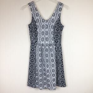 Rewind | Black & White Keyhole Skater Dress